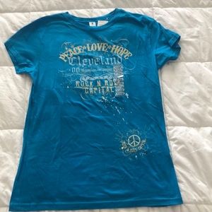 Women’s XL Turquoise Rock N Roll Capital Tee